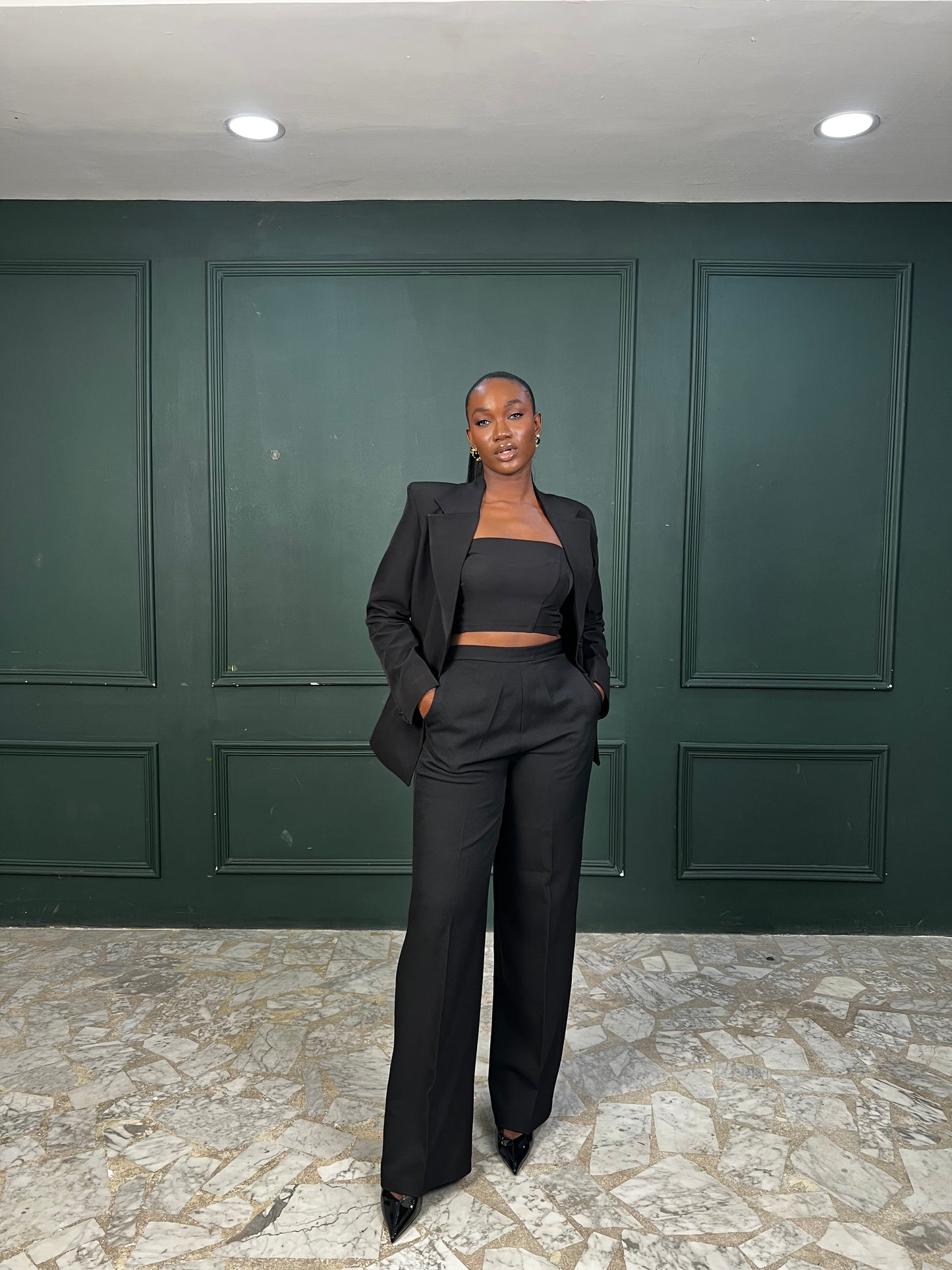 Alali Suit -Black