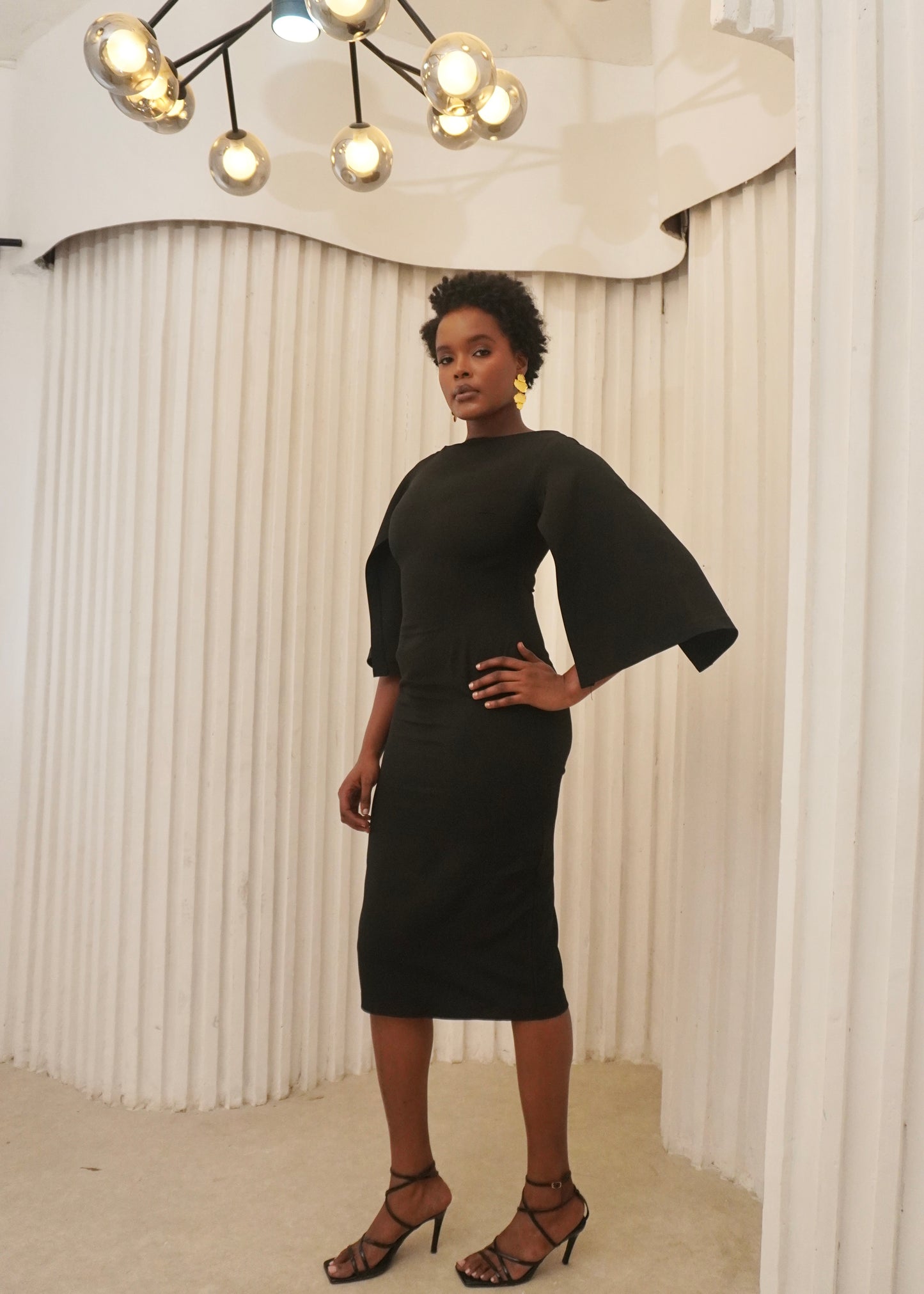 Cape Sleeves Essential Midi Dress Black