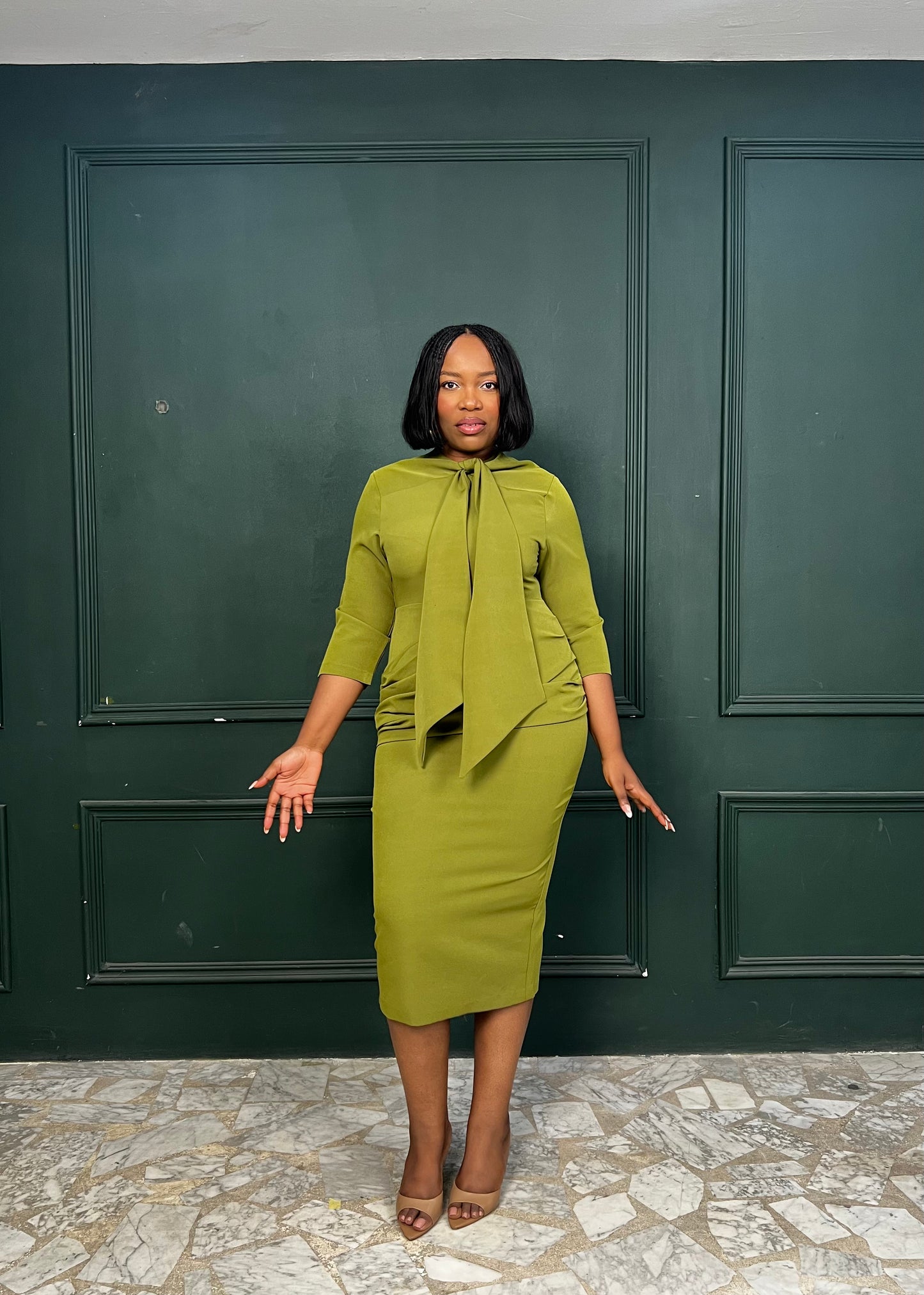 Kosi Dress Sleeved Olive Green